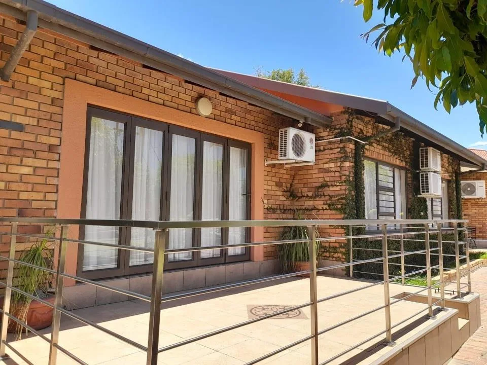 6 Bedroom House for sale in Phalaborwa Rural