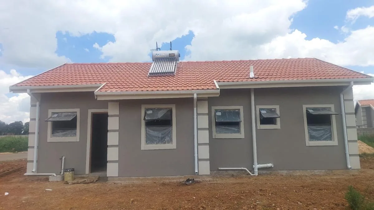 2 Bedroom House for sale in Buhle Park