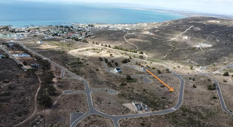 400 m² Land available in Steenbergs Cove