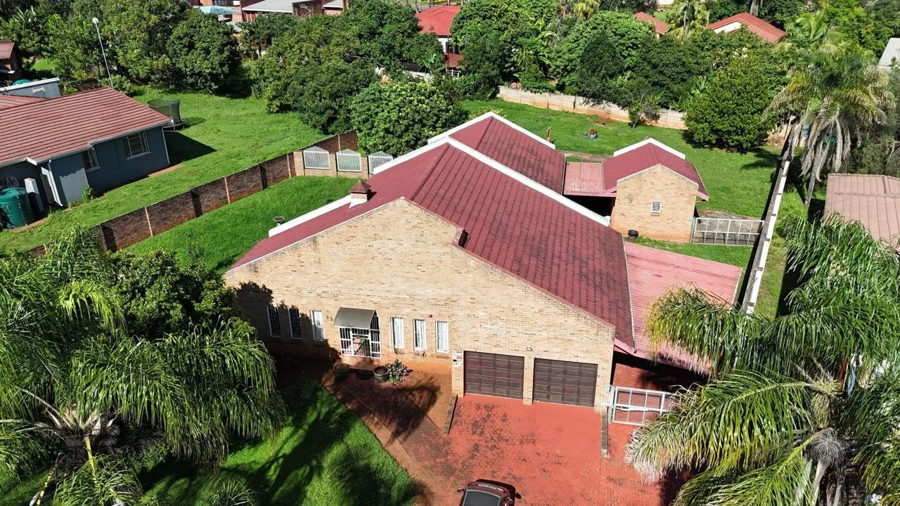 5 Bedroom House for sale in Louis Trichardt
