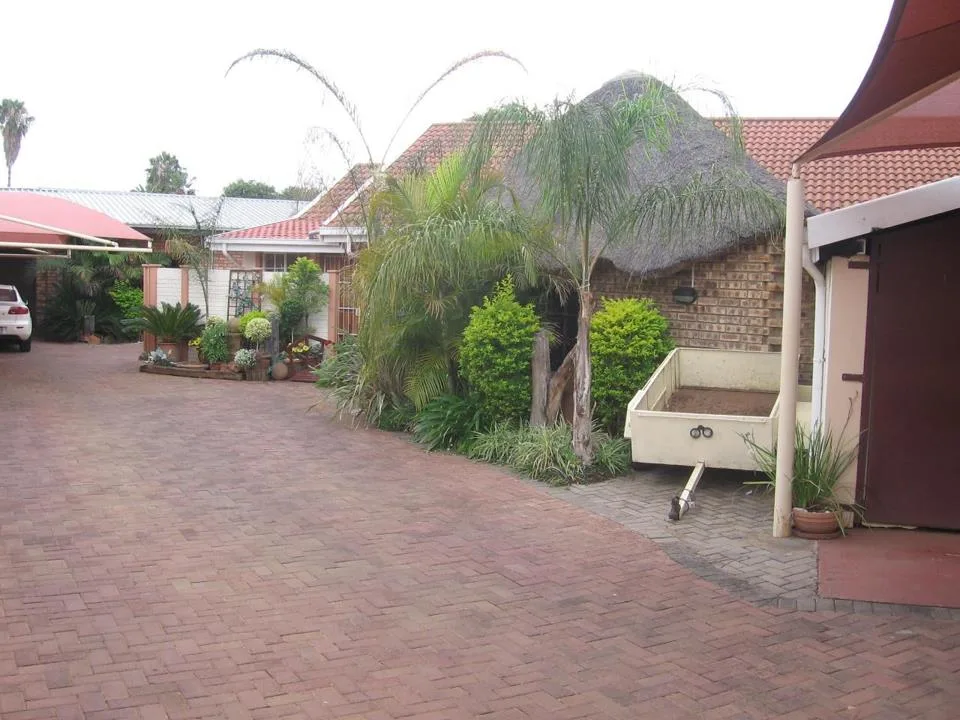 3 Bedroom House for sale in Rustenburg Central