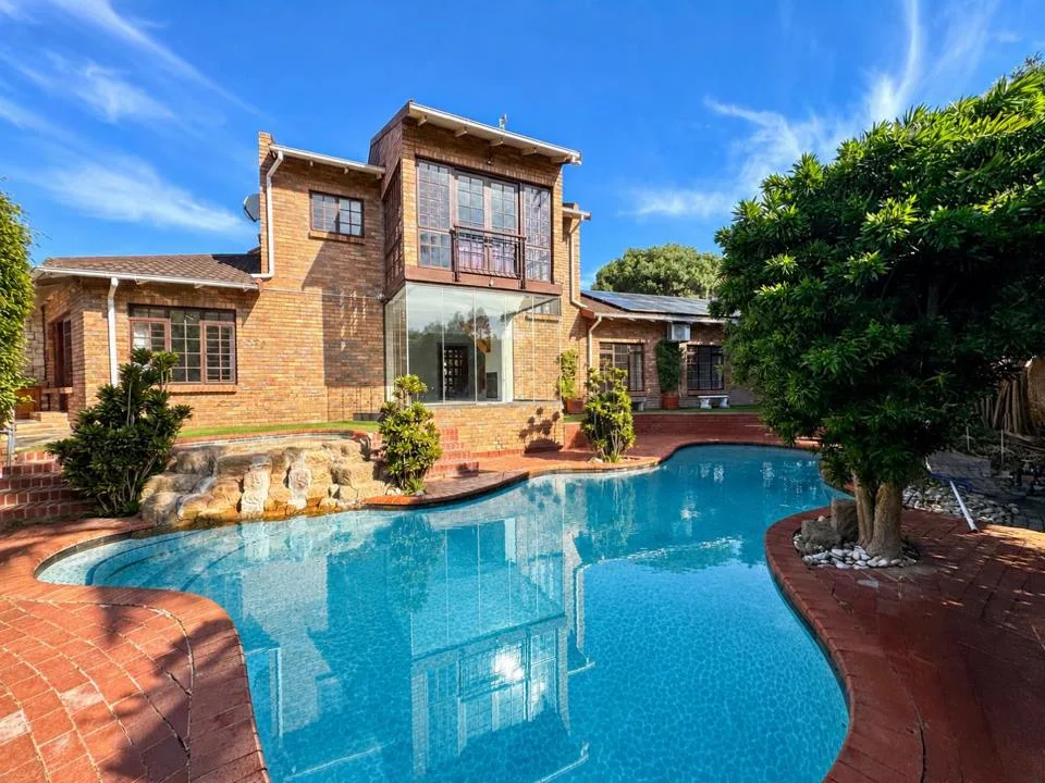 4 Bedroom House to rent in Summerstrand