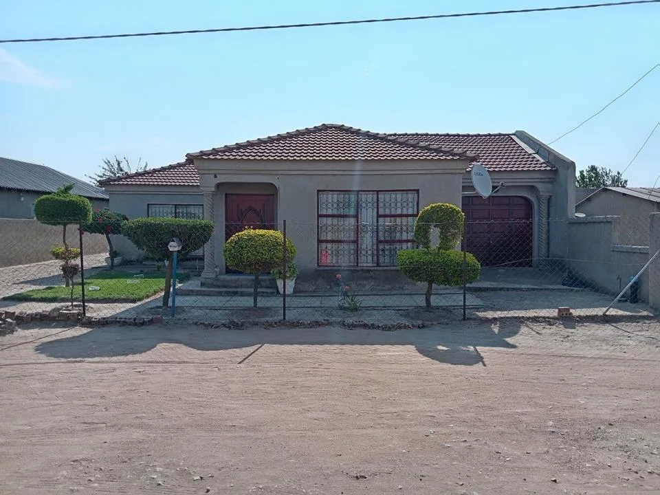 3 Bedroom House for sale in Polokwane Ext 76