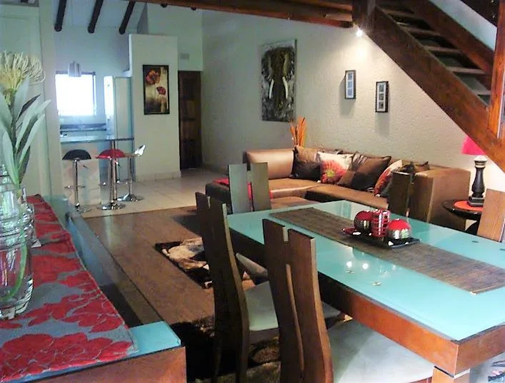 3 Bedroom Apartment / flat to rent in Morningside