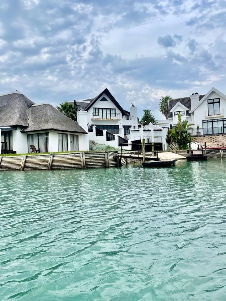 5 Bedroom House to rent in Canals