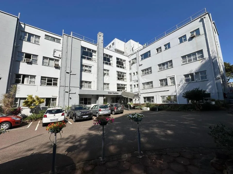 1 Bedroom Apartment / flat for sale in Essenwood