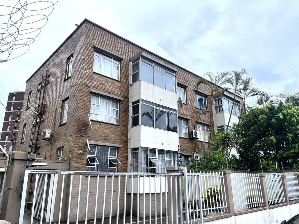 2.5 Bedroom Apartment / flat for sale in Glenwood
