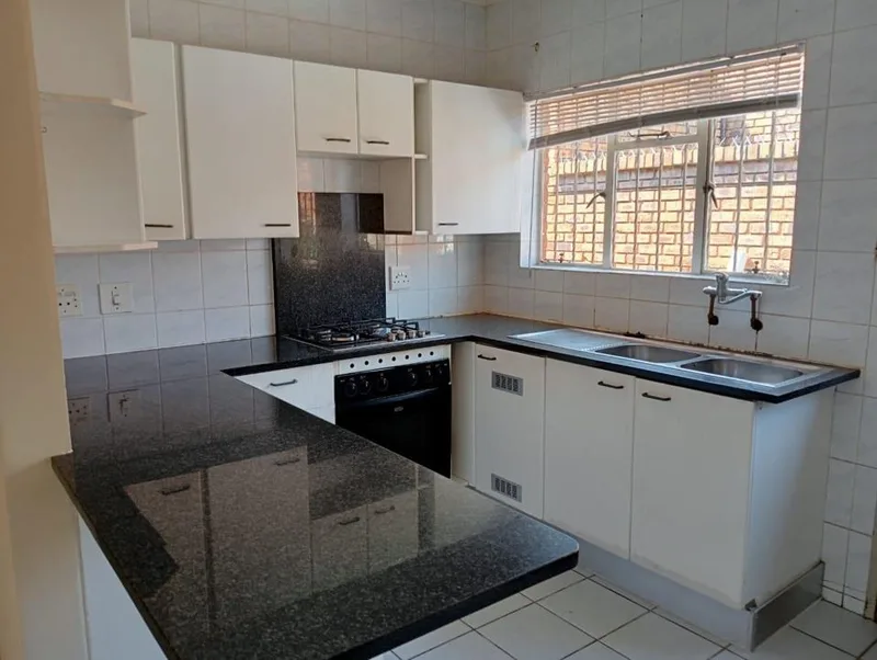 1 Bedroom Townhouse to rent in Noordwyk