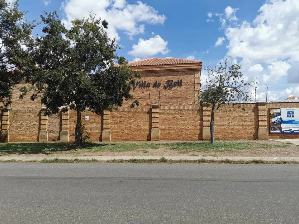 2 Bedroom Apartment / flat to rent in Dassie Rand