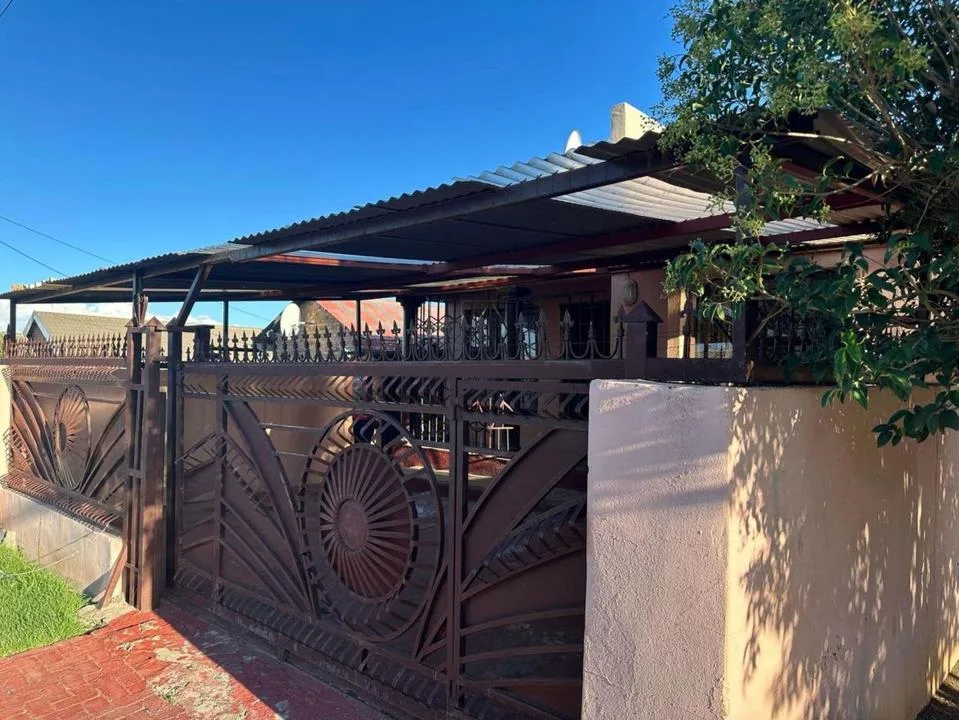 3 Bedroom House for sale in Rocklands
