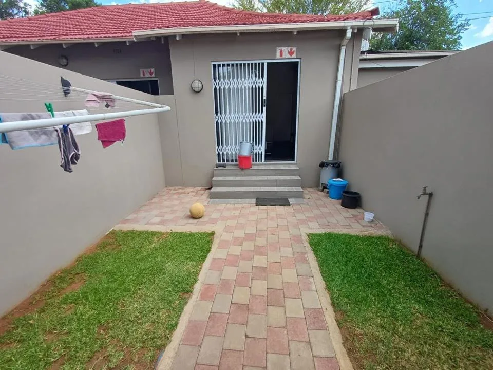2 Bedroom Apartment / flat to rent in Highlands North