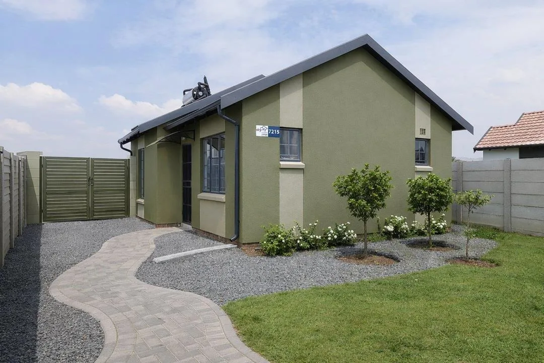 2 Bedroom House for sale in Sky City