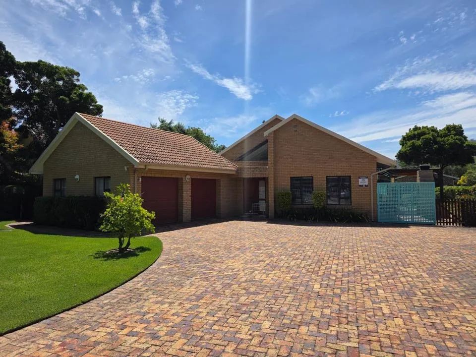 3 Bedroom House for sale in The Village