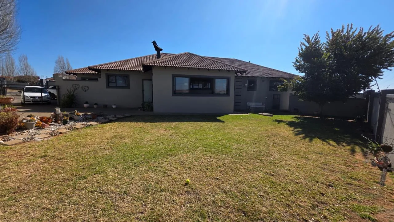 3 Bedroom House for sale in Lilyvale Estate