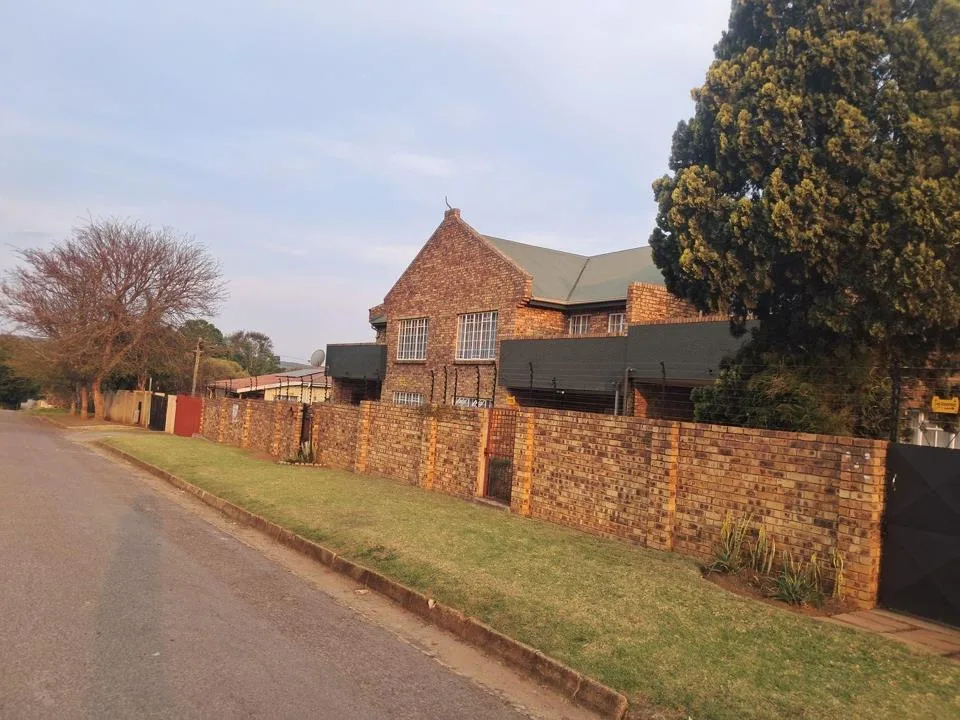 2 Bedroom Apartment / flat for sale in Piet Retief