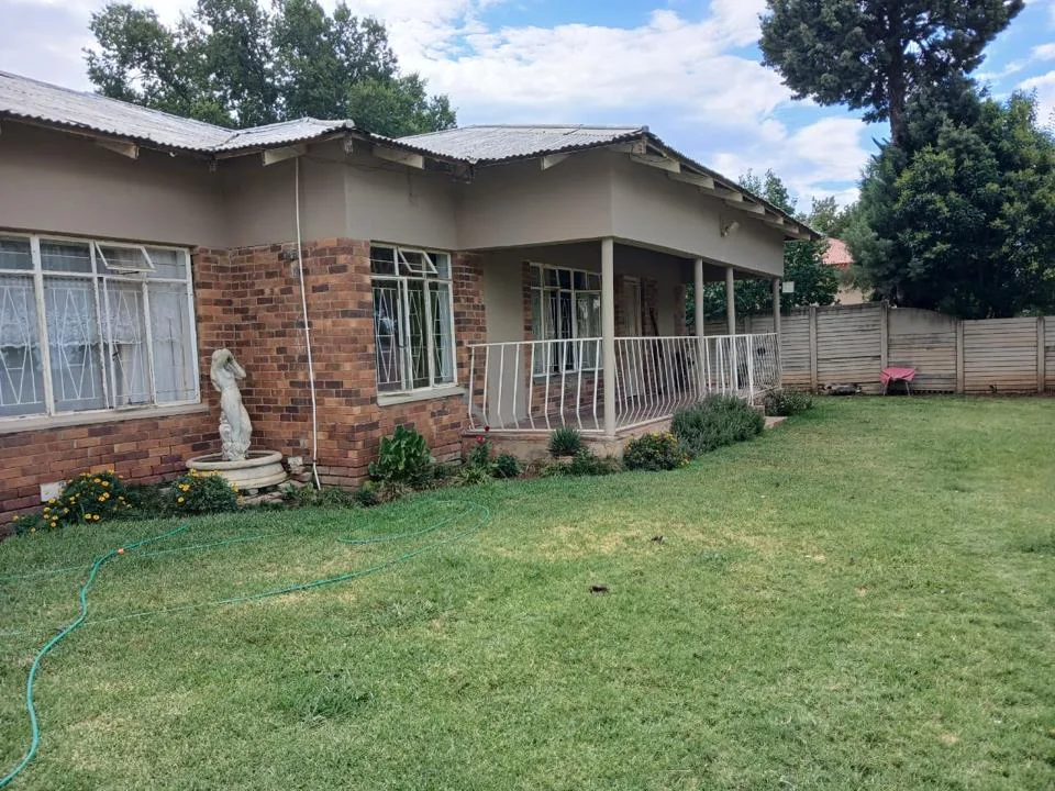 3 Bedroom House for sale in Hennenman