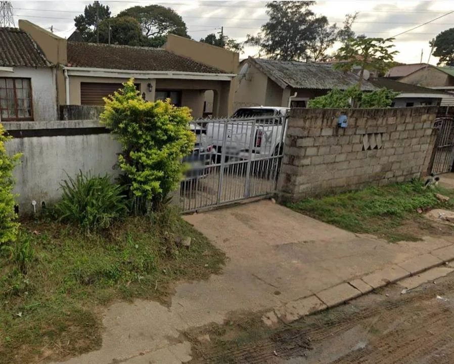 3 Bedroom House for sale in Lamontville