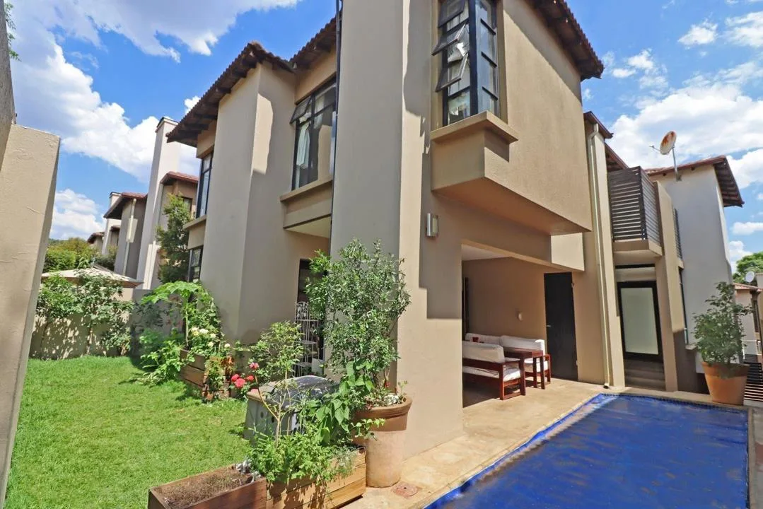 4 Bedroom Townhouse for sale in Bryanston