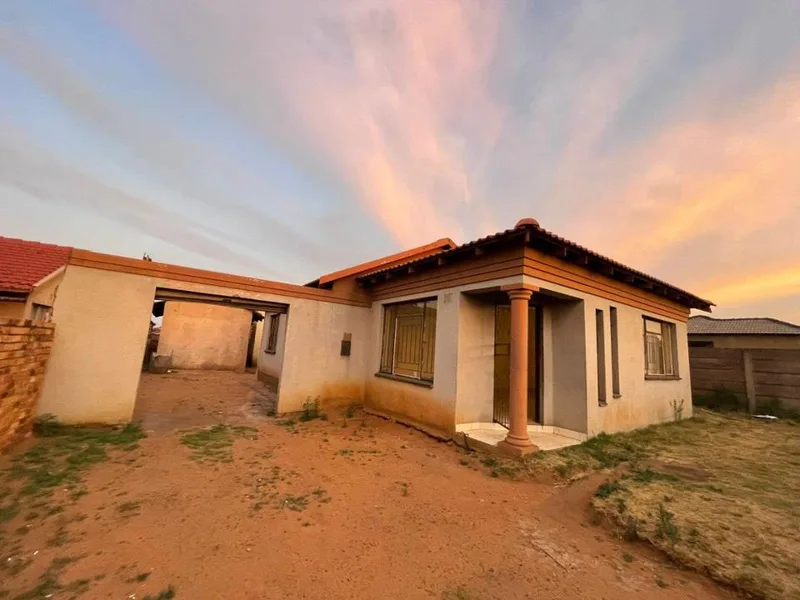 3 Bedroom House for sale in Kwaguqa