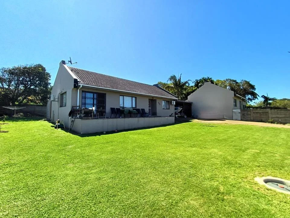 3 Bedroom House for sale in Port Edward