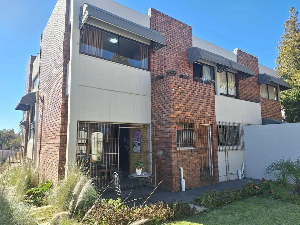 2 Bedroom Townhouse for sale in Parys