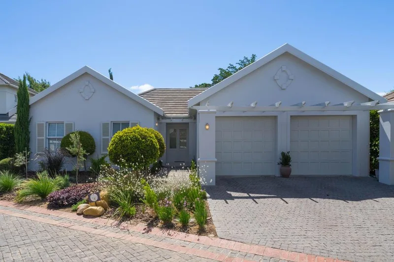 3 Bedroom House for sale in Val de Vie Estate