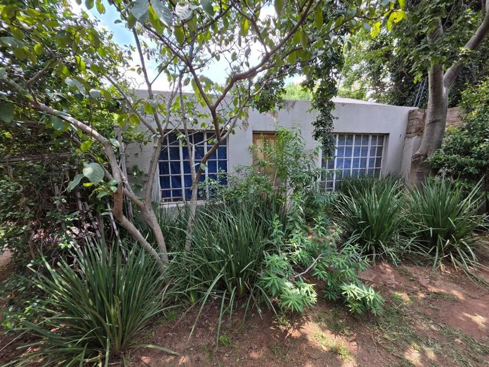 3 Bedroom House for sale in Westdene