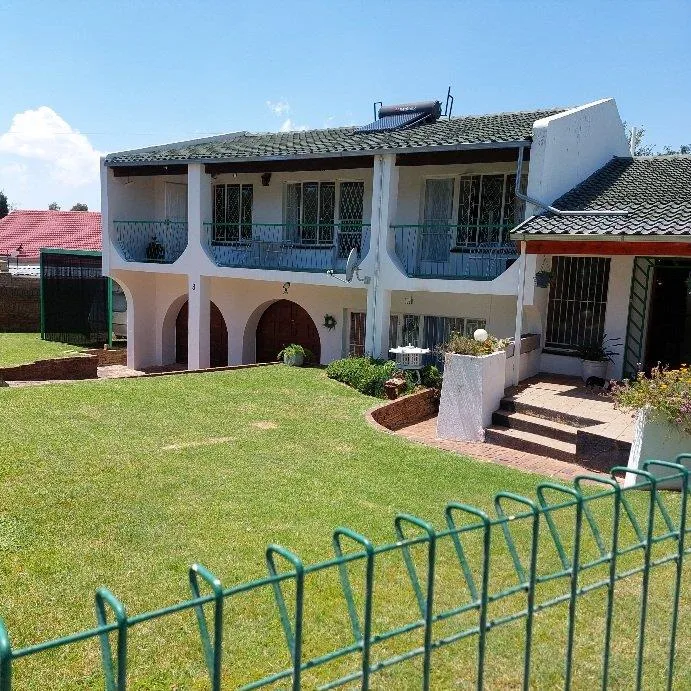 4 Bedroom House for sale in Greenhills