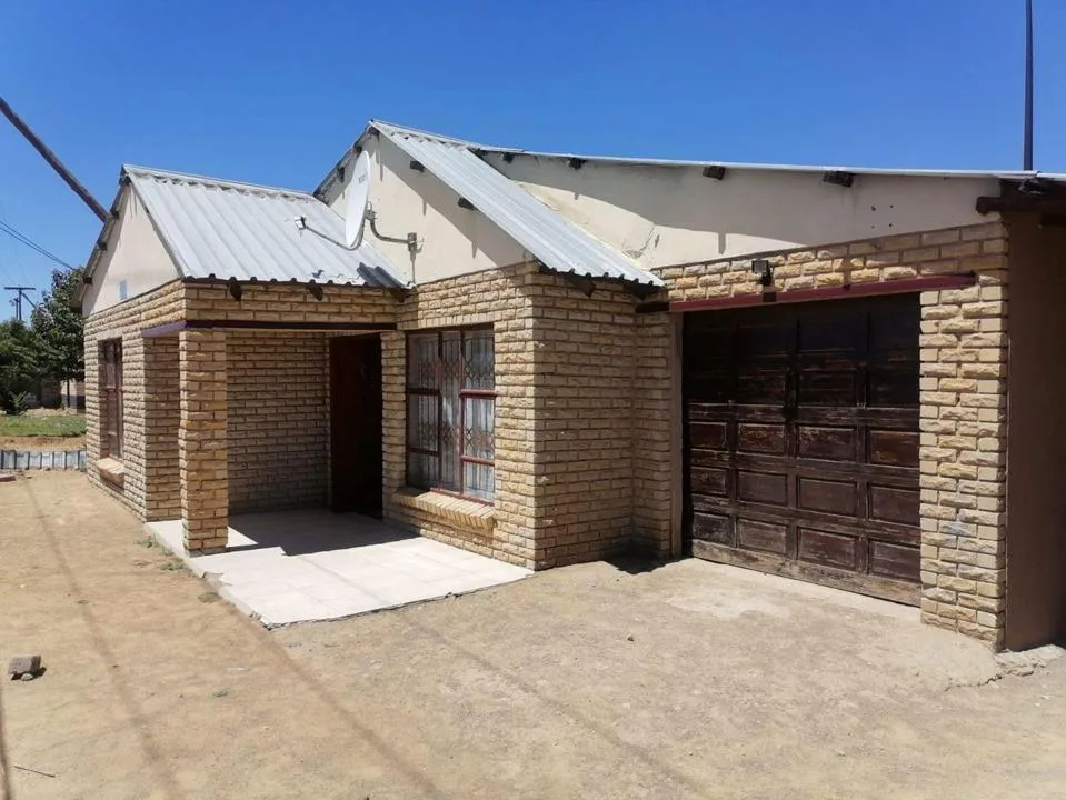 3 Bedroom House for sale in Turflaagte