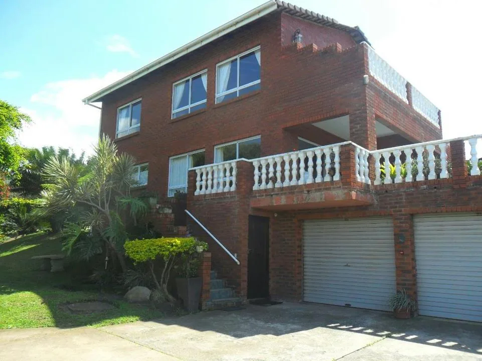 4 Bedroom House for sale in Port Edward