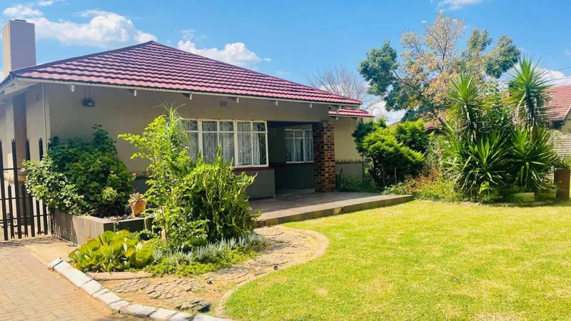 3 Bedroom House for sale in Three Rivers
