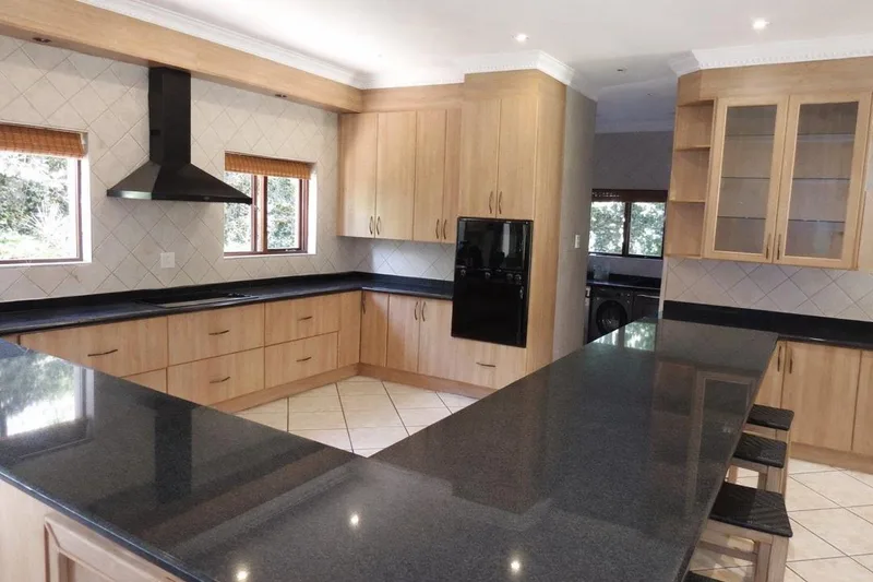 4 Bedroom House to rent in Silver Lakes Golf Estate