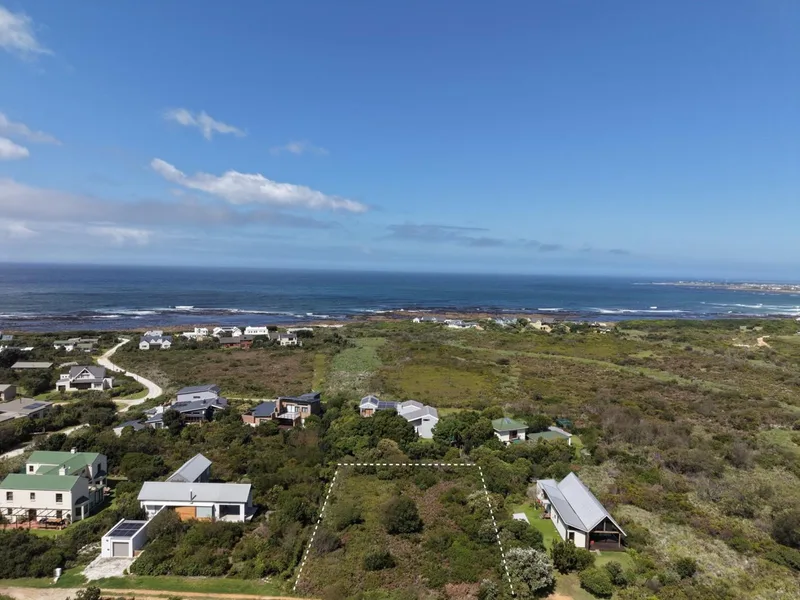 1 391 m² Land available in Bettys Bay