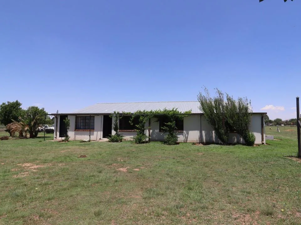 2 Bedroom House for sale in The Bend