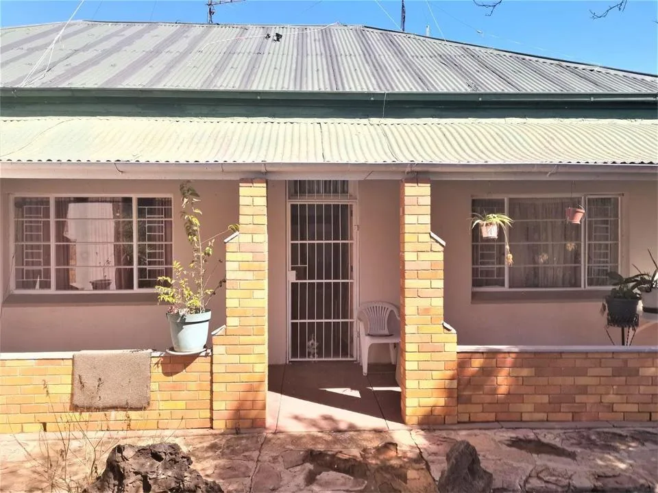 5 Bedroom House for sale in Parys