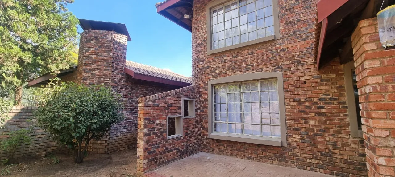 4 Bedroom House for sale in Lichtenburg