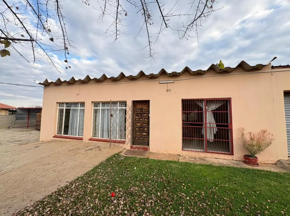 2 Bedroom Apartment / flat to rent in Doringkruin