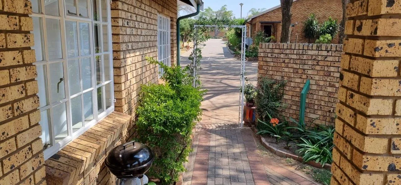 2 Bedroom Townhouse for sale in Bela Bela