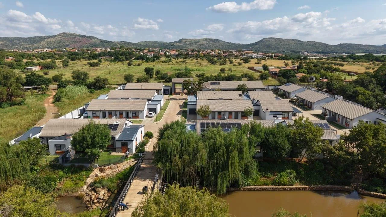 2 Bedroom Townhouse for sale in Melodie