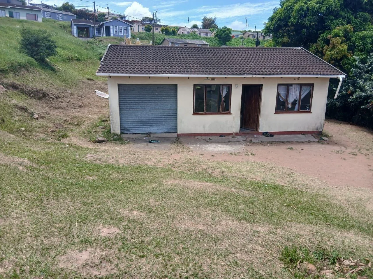 2 Bedroom House in Amanzimtoti