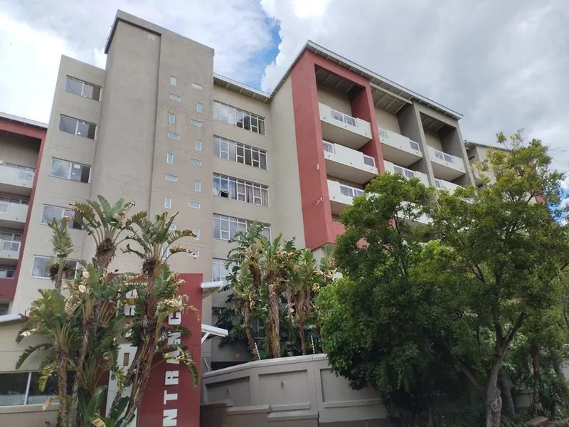 2 Bedroom Apartment / flat for sale in Universitas