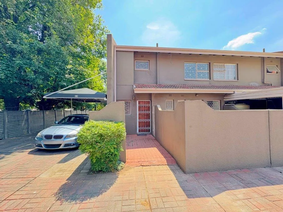 3 Bedroom Apartment / flat for sale in Sasolburg Central