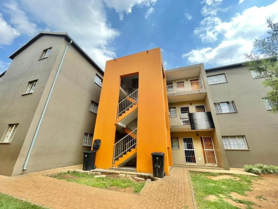 2 Bedroom Apartment / flat for sale in Jabulani