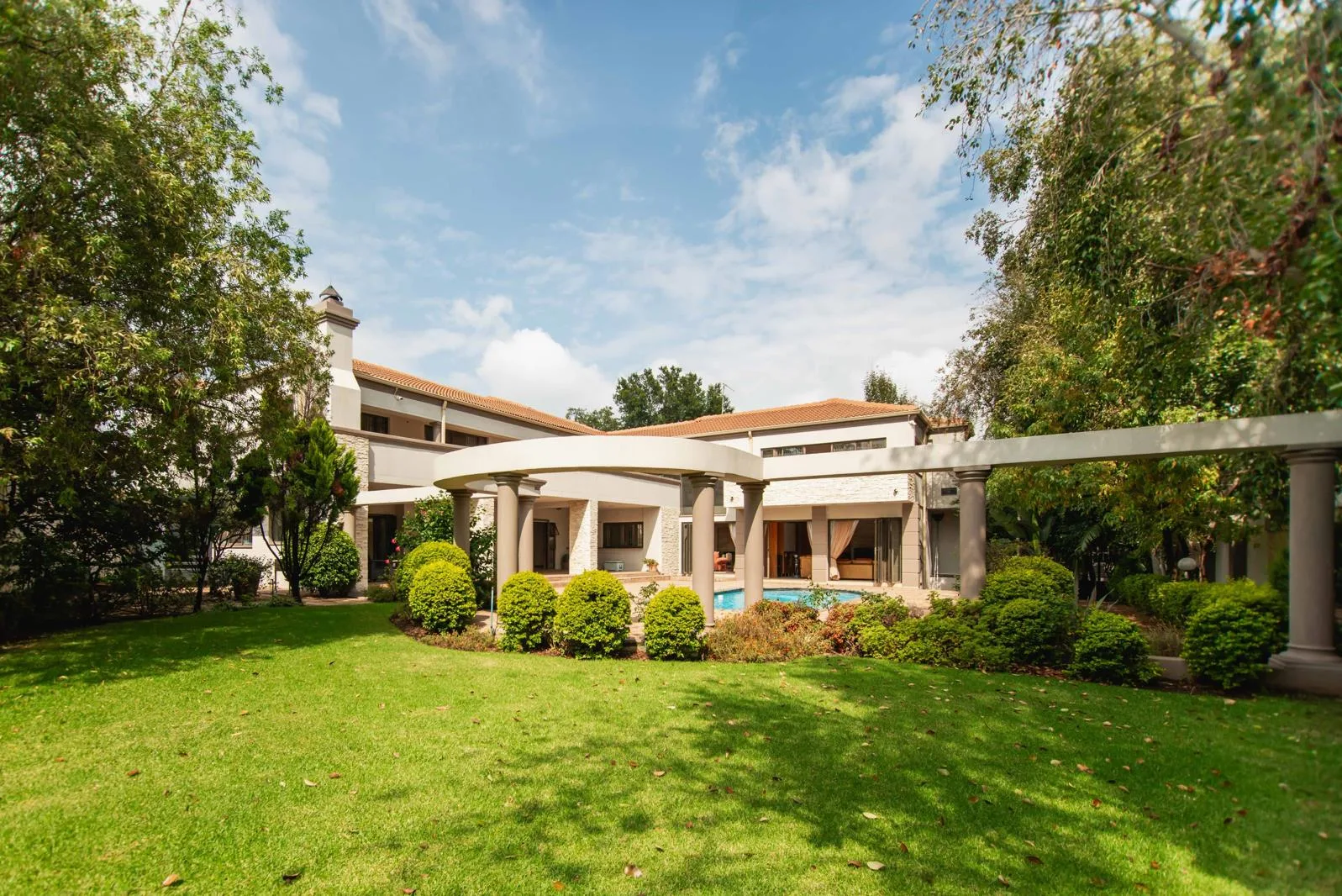 Property for sale in Dowerglen