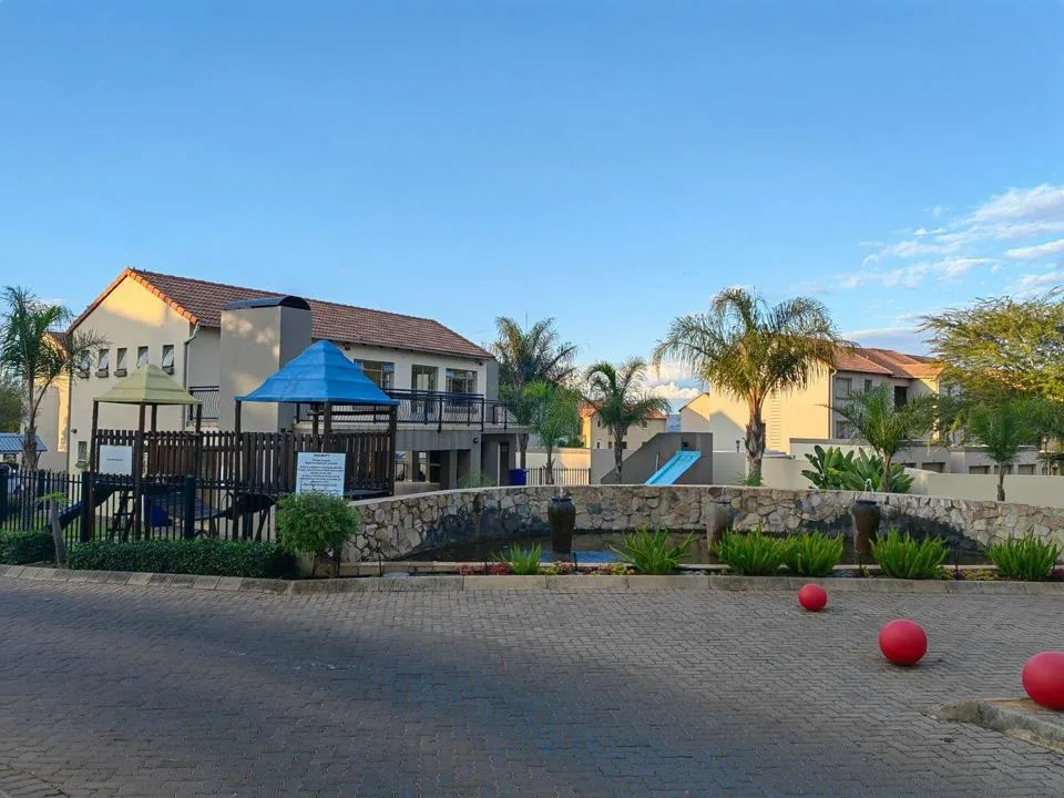 2 Bedroom Apartment / flat to rent in Hazeldean