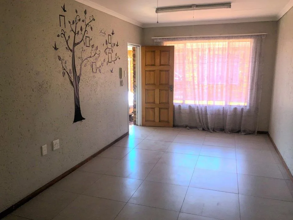 2 Bedroom Apartment / flat for sale in Brakpan Central
