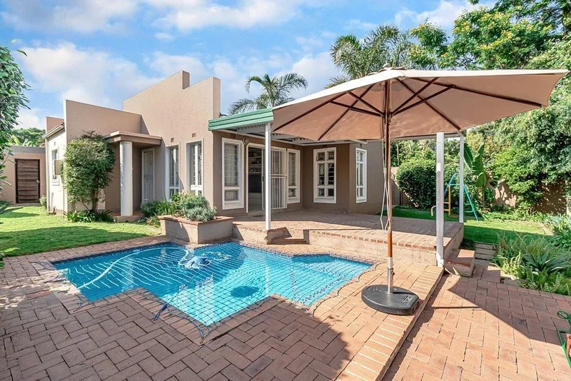 3 Bedroom House for sale in Douglasdale