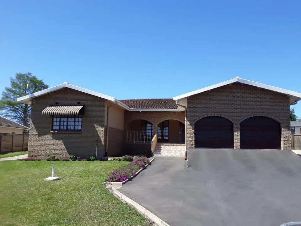 4 Bedroom House for sale in Harding