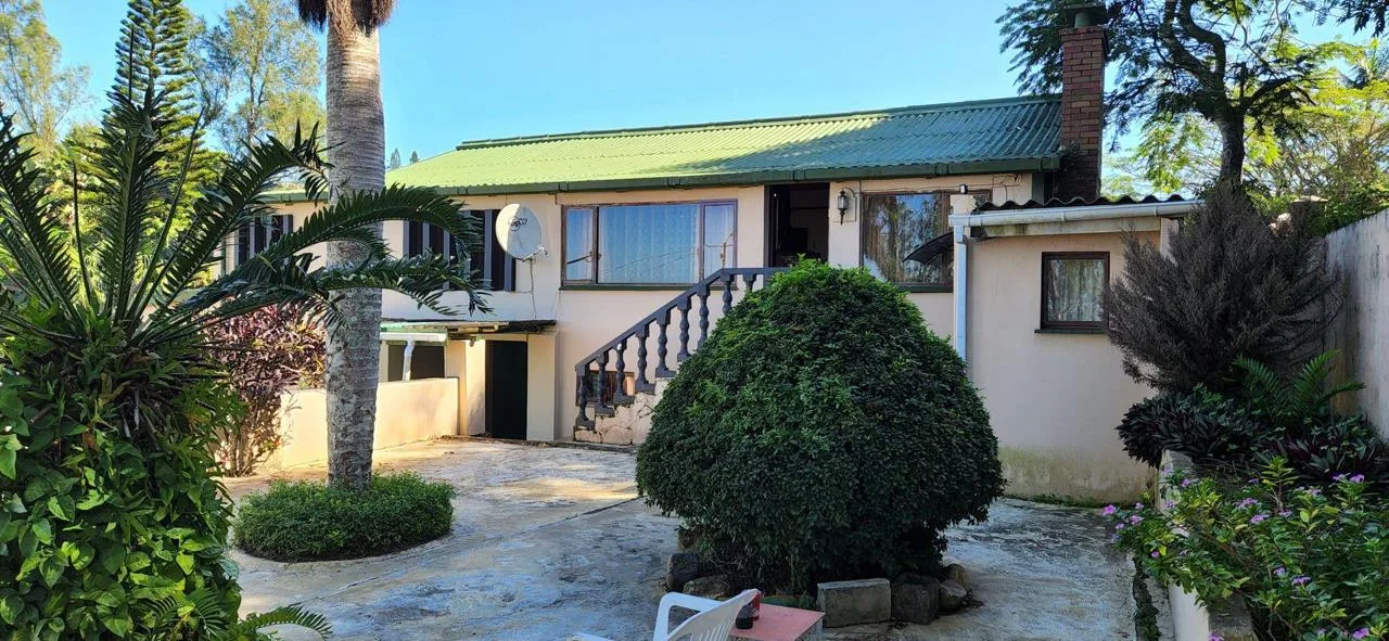 5 Bedroom House for sale in Port Edward