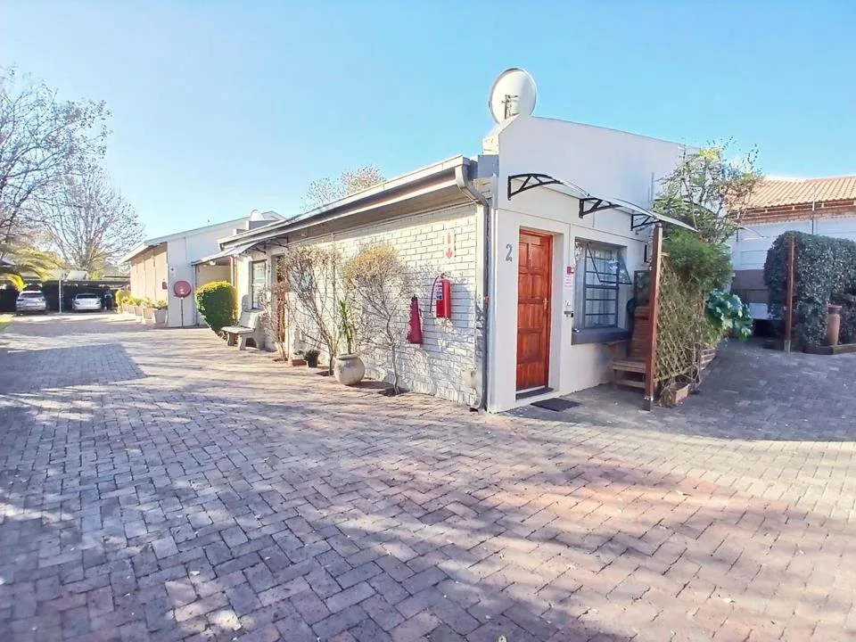 9 Bedroom House for sale in Ermelo